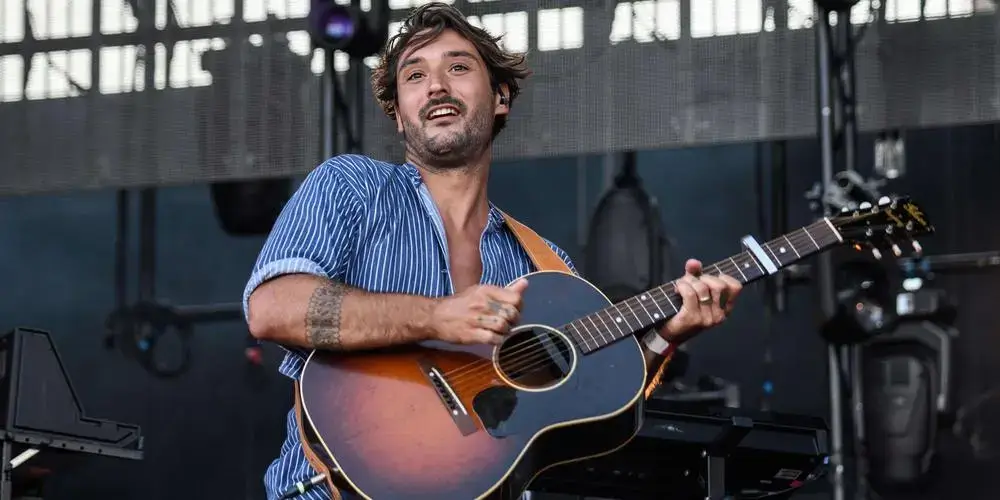 Tout sur Jérémy Frérot: Biographie, taille, famille, carrière